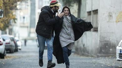 شنای پروانه پرفروش‌ترین فیلم اکران آنلاین